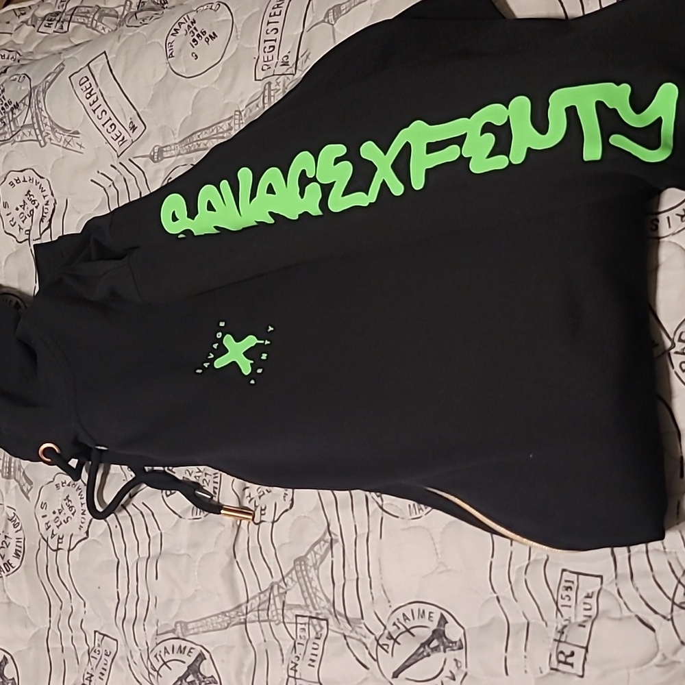 🖤💚Forever Savage Hooded Onesie💚🖤 - Picture 6 of 6